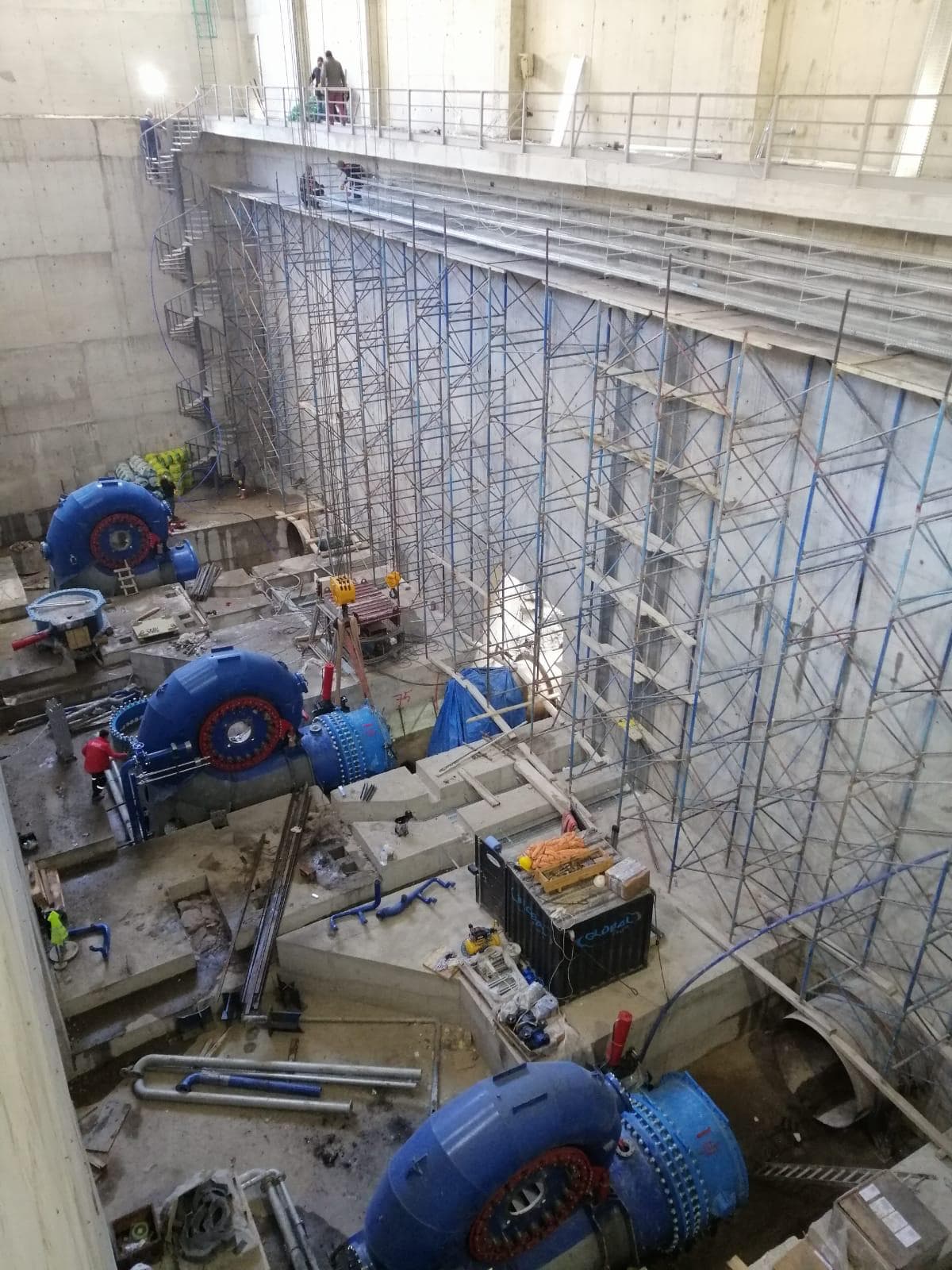 HES Francis türbinleri makine dairesi